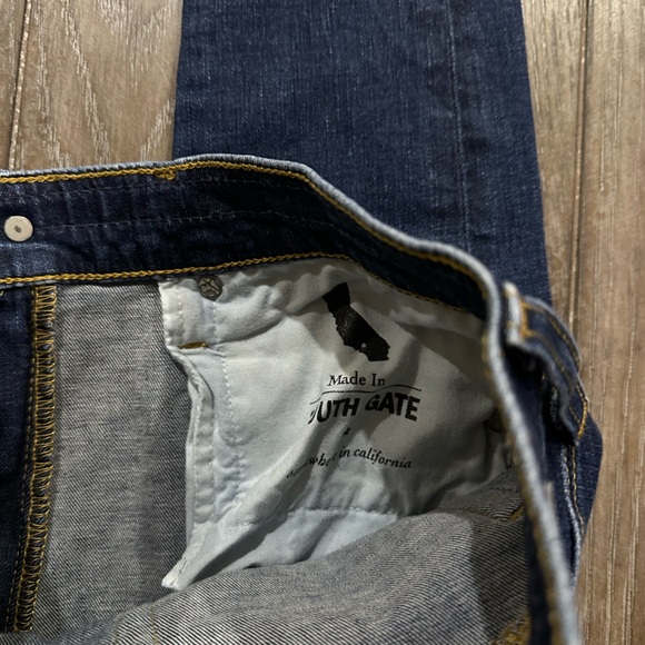 AG Skinny Jeans - Picture 9 of 12